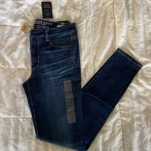 American Eagle Hi-Rise jeggings